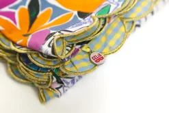 Celia B Daisies Table Cloth- Homeware