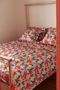 Celia B Margarite Bedding Set- Homeware